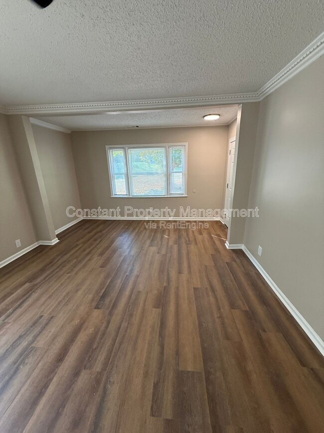 Building Photo - 140 Woodward Ct