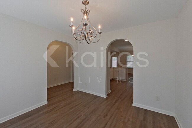 Foto del edificio - 710 Park Ln