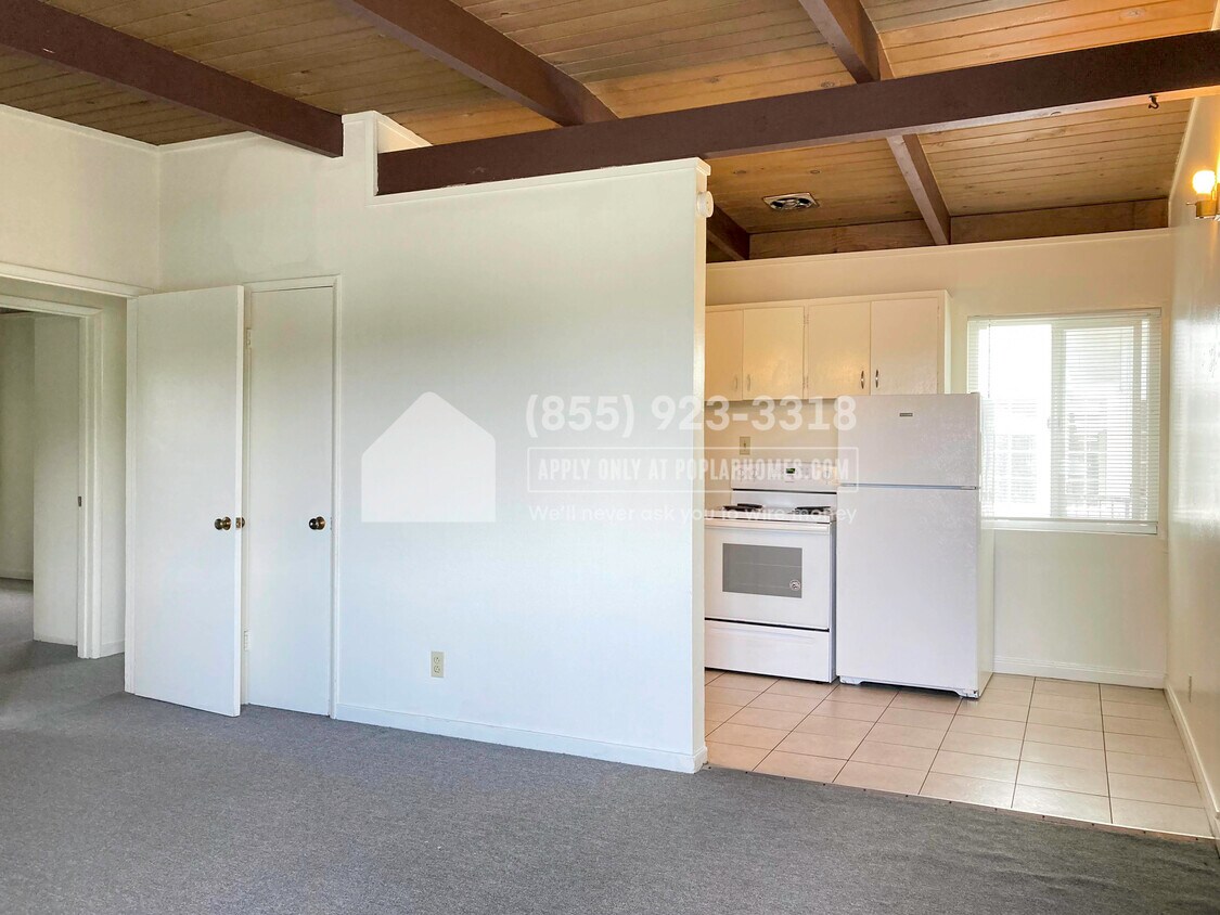 Primary Photo - 6501 Donal Ave