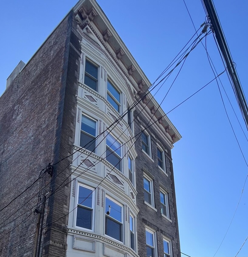 3444 John F. Kennedy Blvd Unit 2F, Jersey City, NJ 07307 Condo for