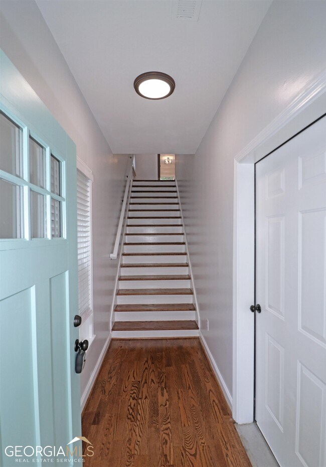 Foto del edificio - 722 Connally St SE