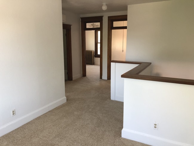 Foto del edificio - 516 S Sherman St