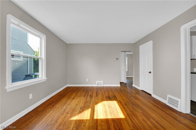 Foto del edificio - 11900 Worthington Ave