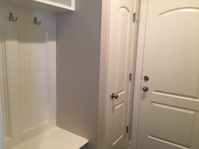 Building Photo - 208 Log Pond Ct