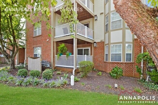 Foto del edificio - 621 Admiral Dr