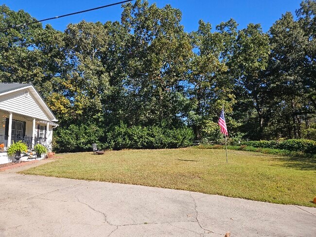 Building Photo - 1267 Kilgore Rd