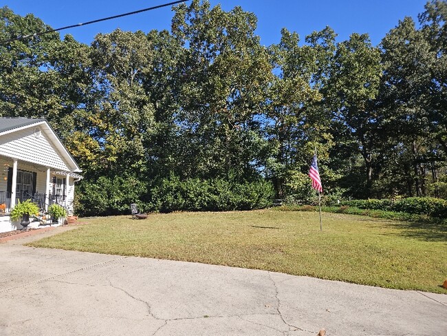 Foto del edificio - 1267 Kilgore Rd