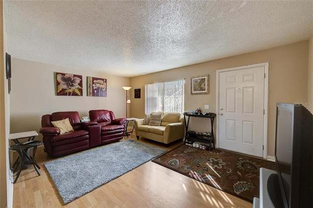 Building Photo - 9115 Tudor Dr