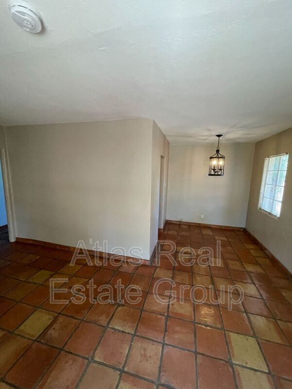 Foto del edificio - 734 W McDowell Rd