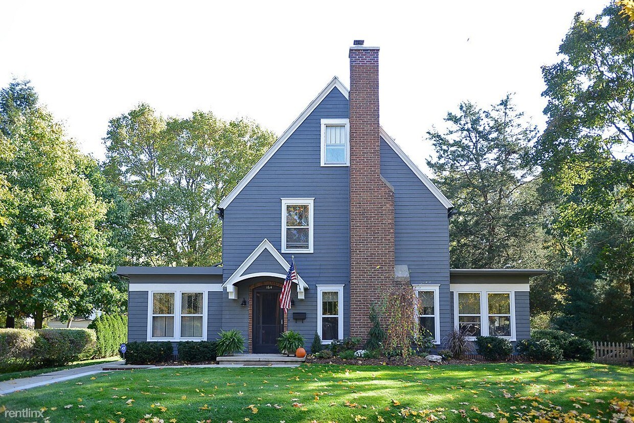Primary Photo - 164 Frances Dr