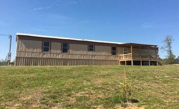 Building Photo - 38 Misty Meadow Ln