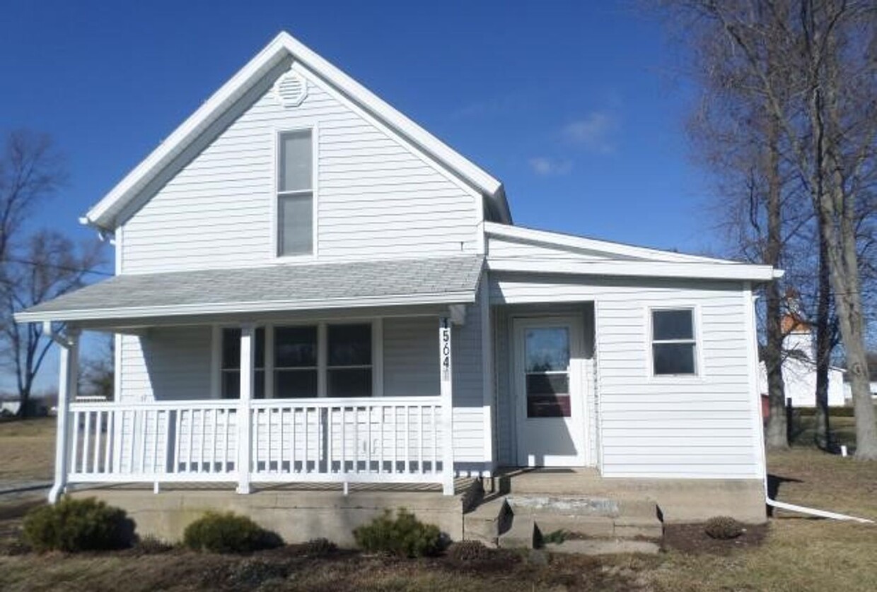 Primary Photo - Country Living with this 2-Bedroom Home in...