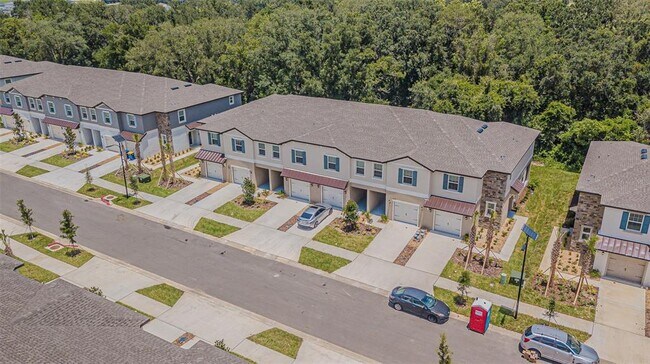 Building Photo - 10210 Trumpet Honeysuckle Wy