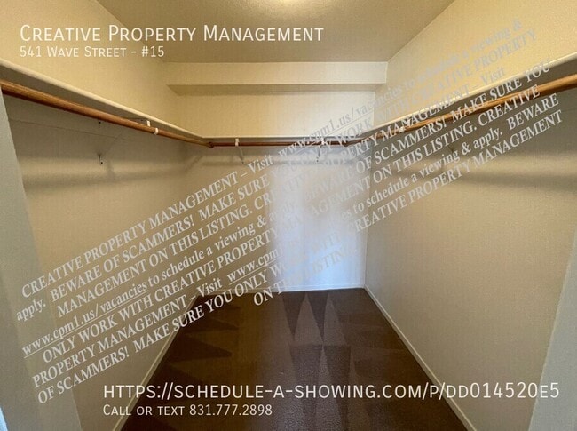 Building Photo - 541 Wave St