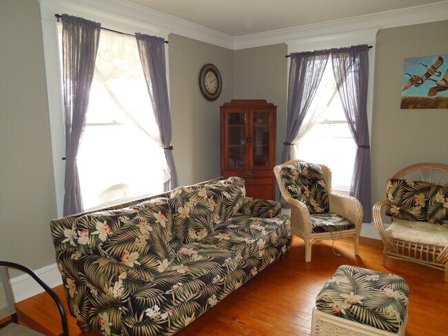 Foto del edificio - 4253 Sunnyside Rd