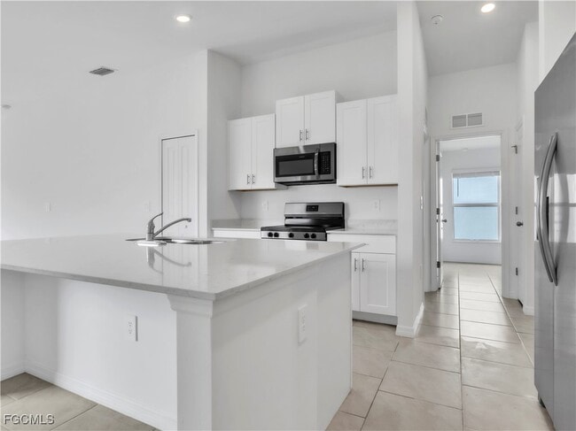 Building Photo - 17448 Monte Isola Way