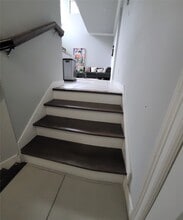 Building Photo - 1413 Holly St