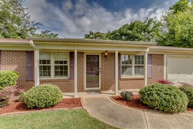 Building Photo - 2008 3rd Ct E