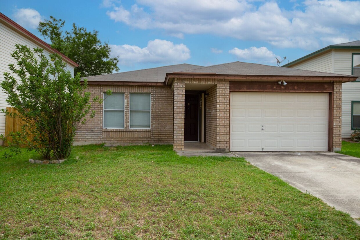 Primary Photo - 9878 Misty Plain Dr