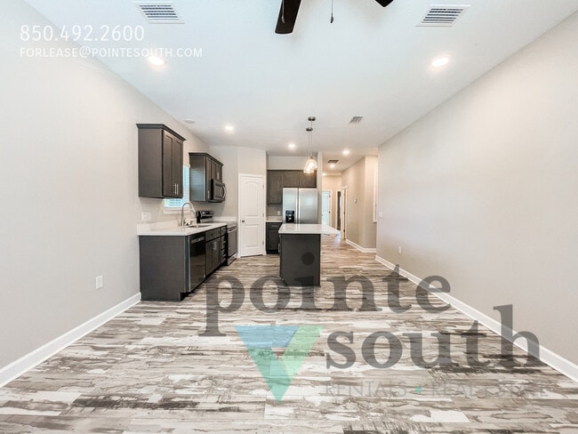 Foto del edificio - 5180 Burlington Ave