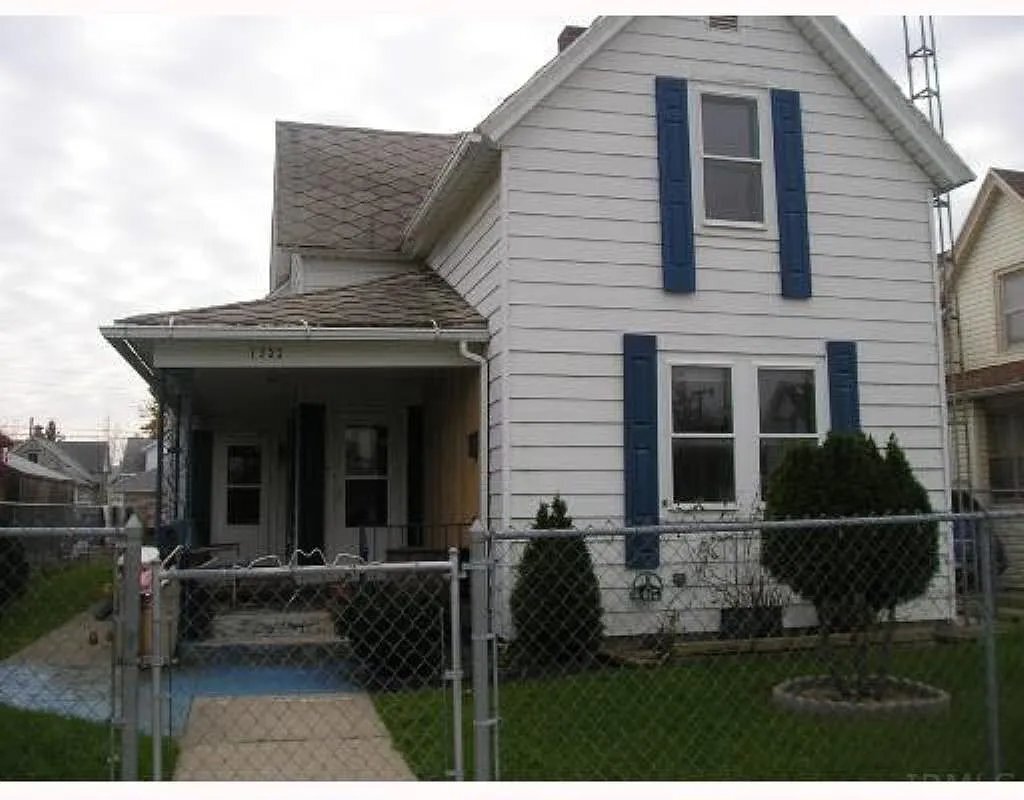 Primary Photo - 1522 W Dunham St