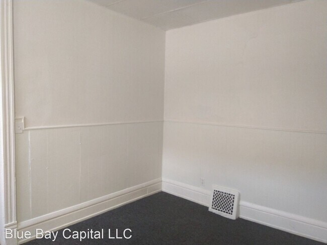 Foto del edificio - 460 W Clay Ave