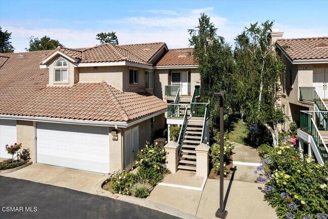 Foto del edificio - 290 Ridgeton Ln