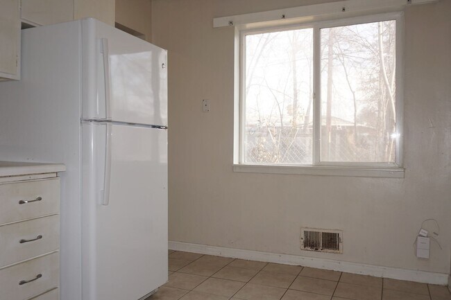 Foto del edificio - 4369 S, 900 E.