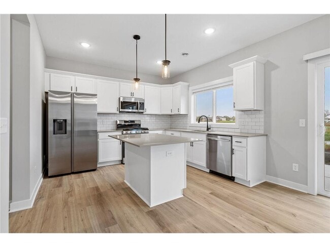 Foto del edificio - 13218 Jewell St NE