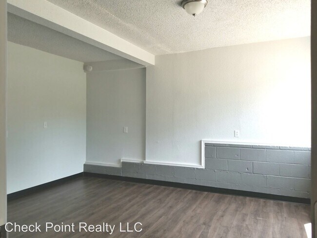 Building Photo - 40235 US-26