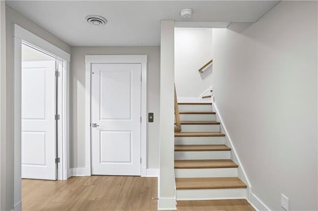 Foto del edificio - 1607 Grandview Ave