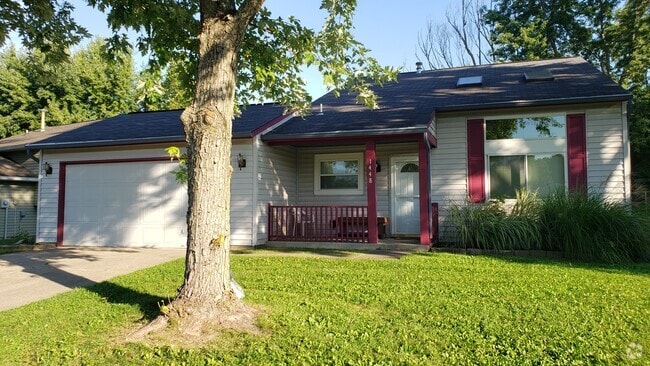 Building Photo - 1448 Maria Ave