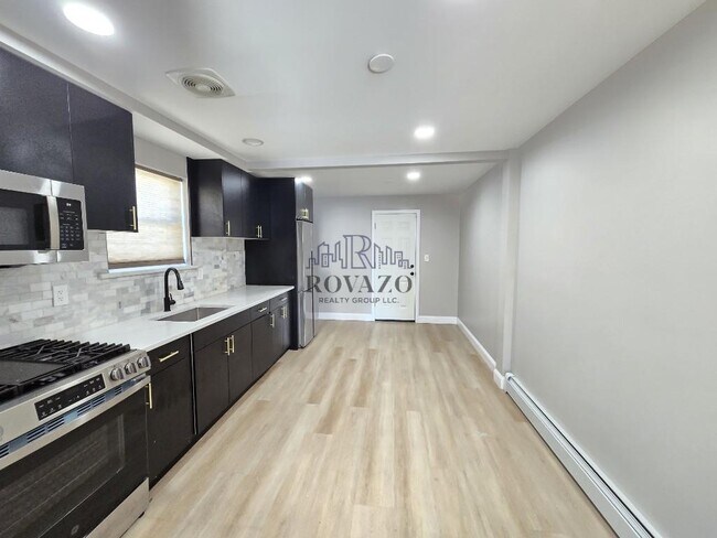 Foto del edificio - 219 Clark St