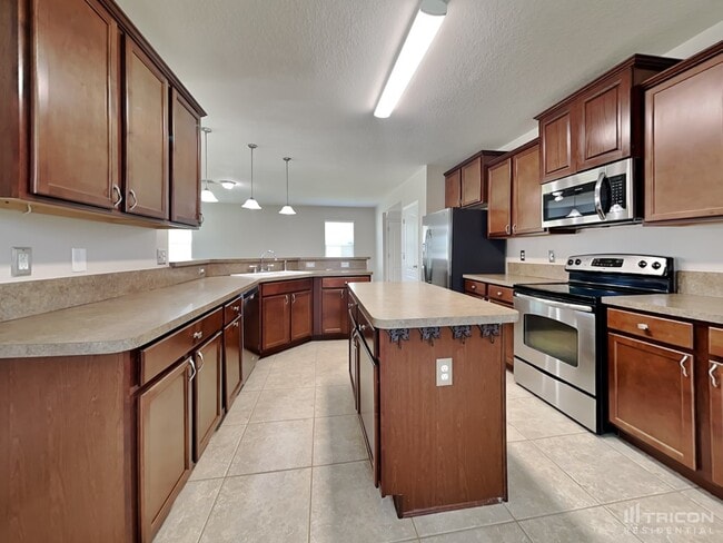 Building Photo - 1799 Sereno Drive Davenport FL