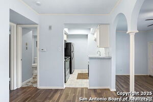 Foto del edificio - 66 Brees Blvd