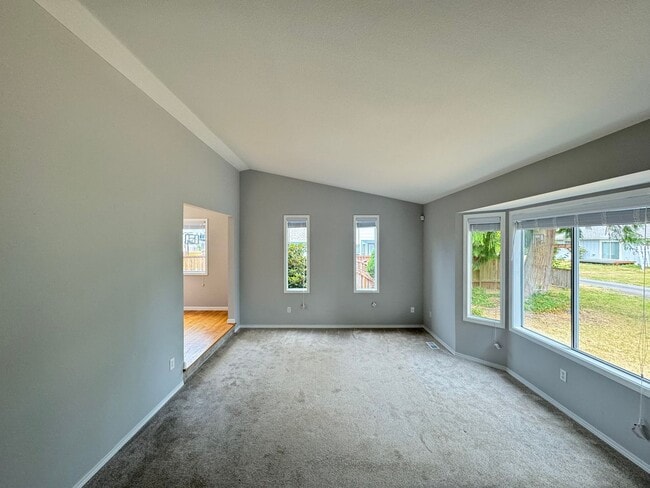 Photo - 16023 2nd Pl W House