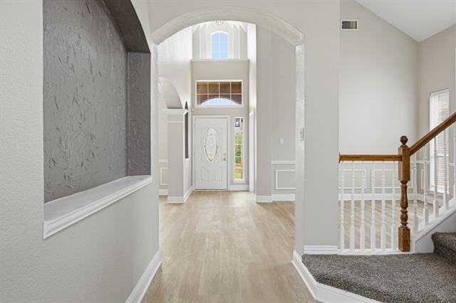 Foto del edificio - 1904 Meera Ln