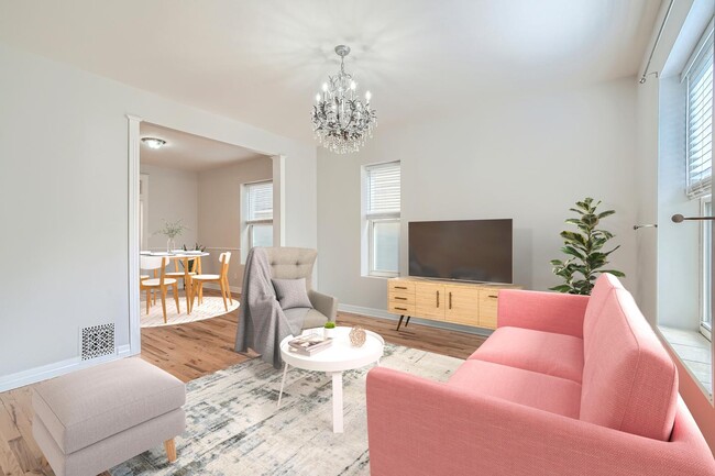 Building Photo - Dazzling North Capitol Hill home with fenced yard