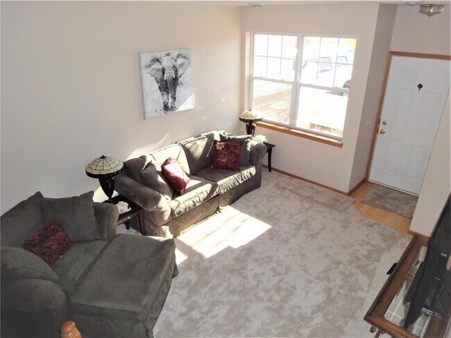 Foto del edificio - 9204 Holly Ln N