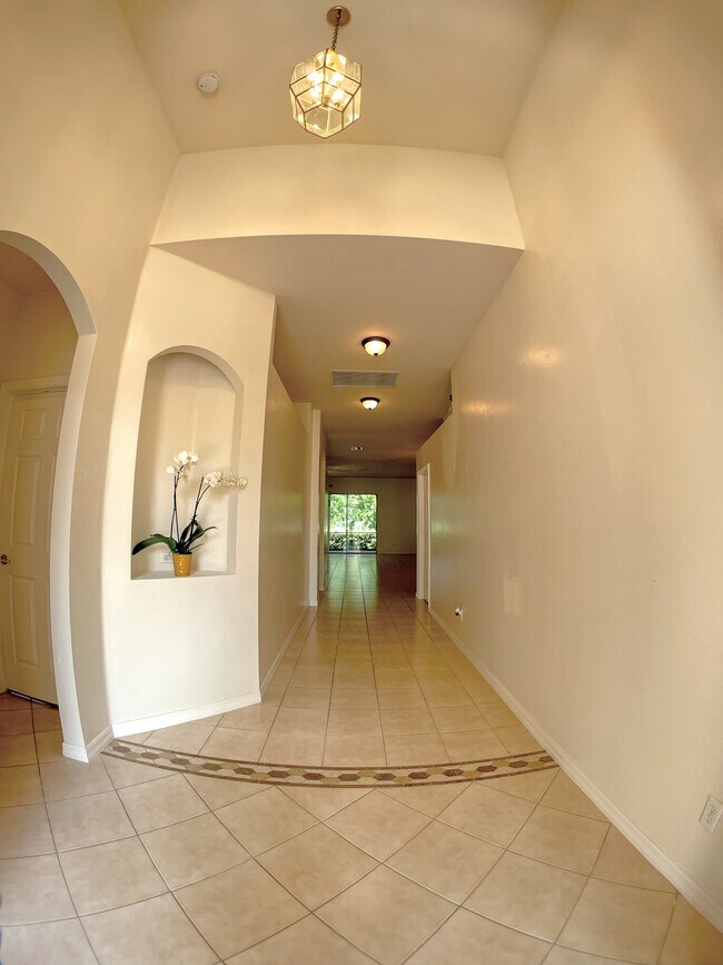 Entryway - 7506 Sika Deer Way