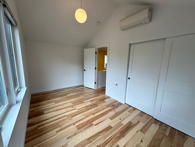 Foto del edificio - Brand New ADU in NE Portland!