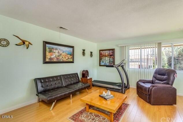 Foto del edificio - 410 N Canyon Blvd