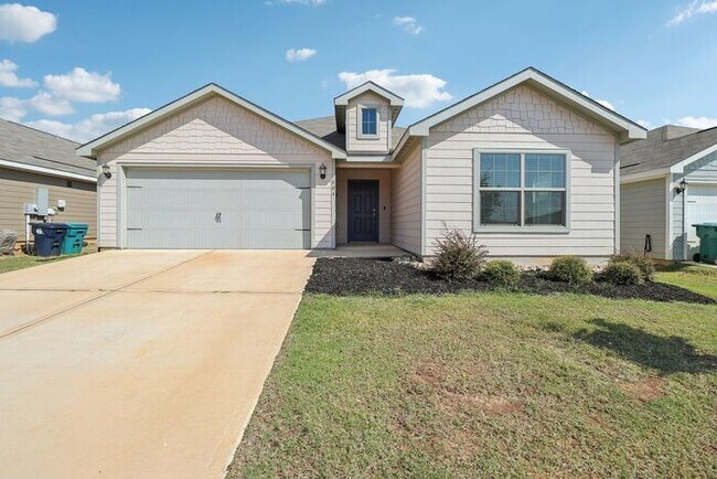 Building Photo - 413 Trinity Trl