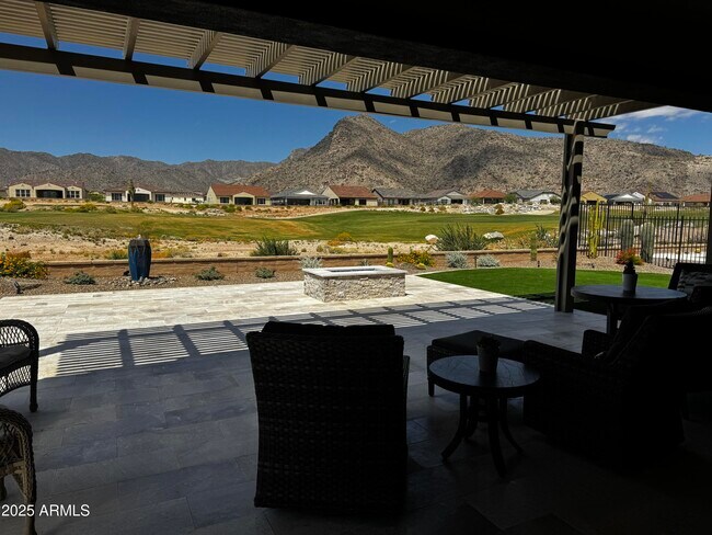 Foto del edificio - 5710 N 206th Ln