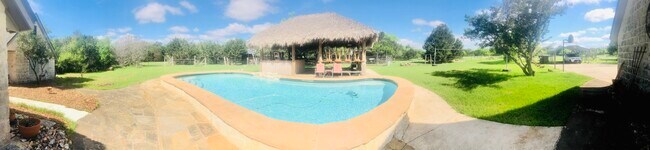 Foto del edificio - 10805 FM1863