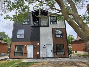 Building Photo - 49 William Cragg Dr