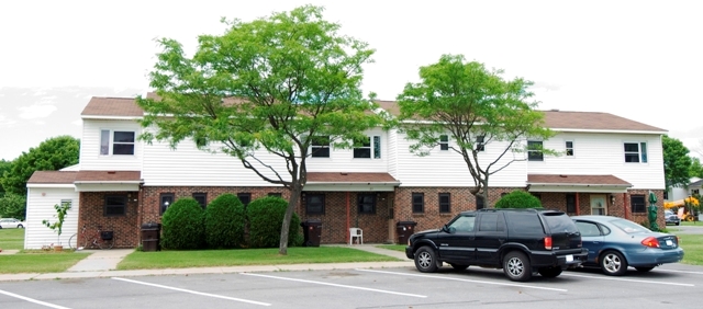 Primary Photo - Law Lane Apartments