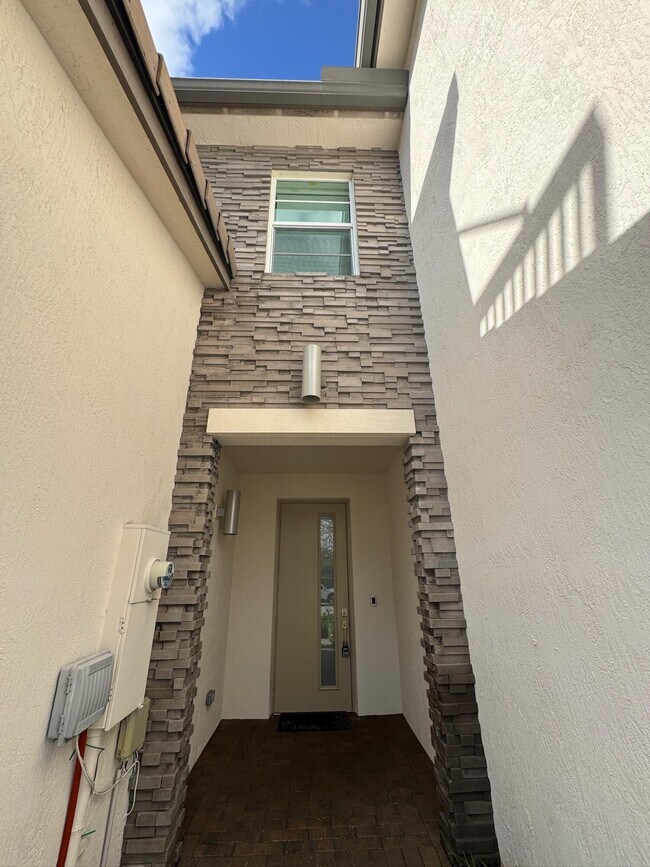Foto del edificio - 8975 Kingsmoor Wy