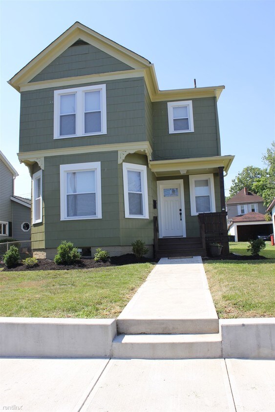 3 br, 1.5 bath House 4439 Lincoln Ave House Rental in Shadyside, OH