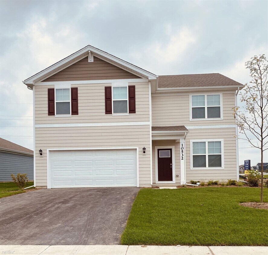 4 br, 2.5 bath House 10532 Azalea Dr House Rental in Crown Point